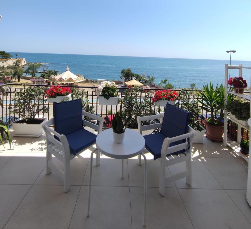Dimora Alba Sul Mare Trani Exterior foto