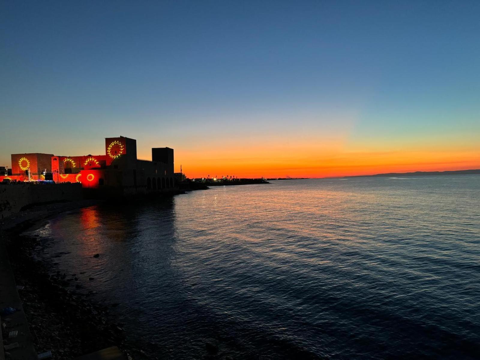 Dimora Alba Sul Mare Trani Exterior foto